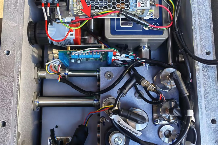 內類加工廠油液在線監(jiān)測系統(tǒng)
