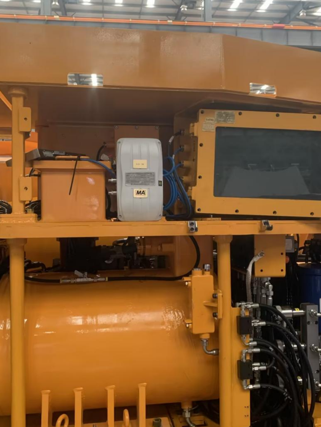 中國鐵建-掘錨一體機(jī)在線油液監(jiān)測(cè)傳感器應(yīng)用案例 圖2