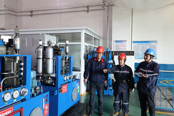 人工巡檢”到“屏幕診斷”：煤礦井下設(shè)備在線(xiàn)油液監(jiān)測(cè)系統(tǒng)如何實(shí)現(xiàn)預(yù)測(cè)性維護(hù)